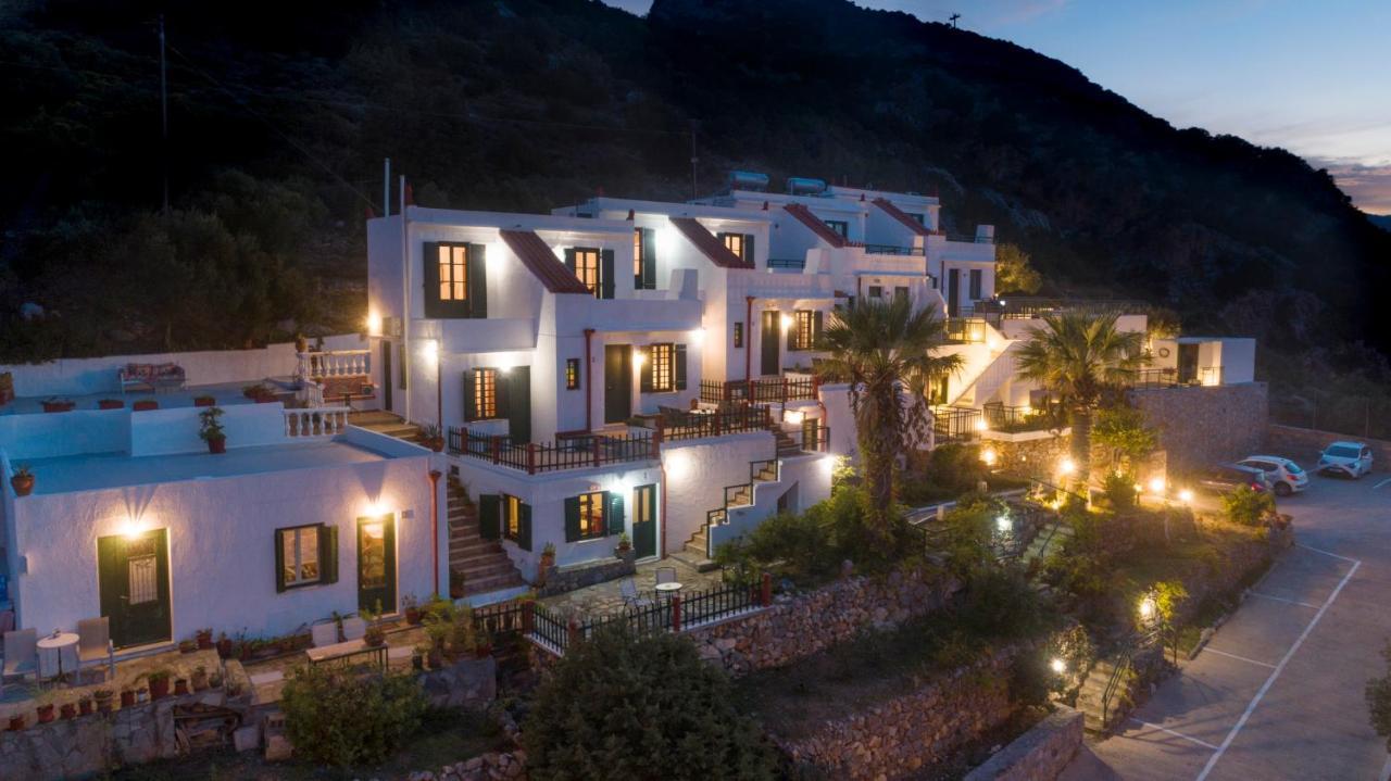 איסטרו Anemone Homes מראה חיצוני תמונה